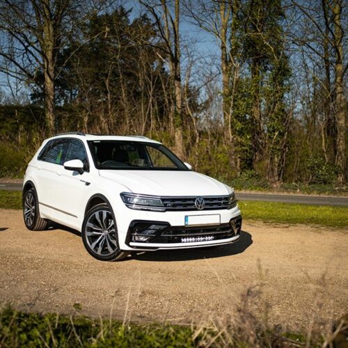 Kuvassa Lisävalopaketti puskuriin VW Tiguan 2016- Lazer ST Evolution lisävalolla