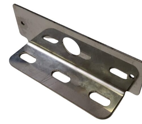 Kuvassa Kulmakiinnike tasovilkulle