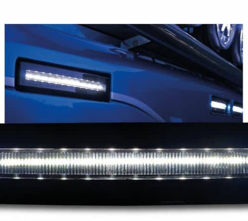 Kuvassa Ledson LED-äärivalo aurinkolippaan Scania NextGen look, Kirkas