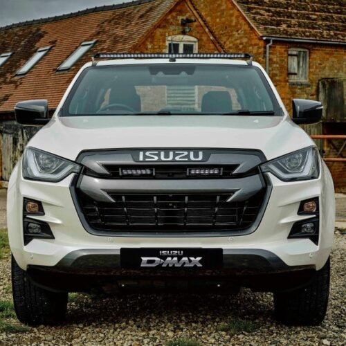Kuvassa Lazer Grille Kit Isuzu D-Max 2021-2022, Linear 6
