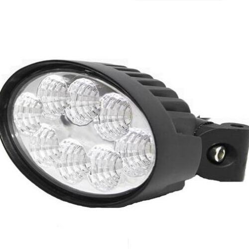 Kuvassa LED-Työvalo Revon 40W/3400lm, Case/New Holland