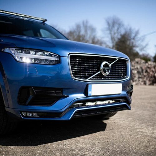 Kuvassa Lisävalopaketti puskuriin Volvo XC90 2018-, Lazer Linear 18 Elite