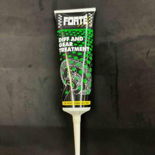 Kuvassa FORTÉ Diff and gear treatment