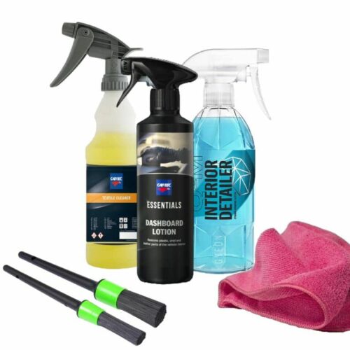 Kuvassa Auton Sisäpesusetti