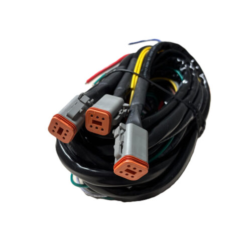 Kuvassa Relejohtosarja 12V / DT-6 (3-ulostuloa)